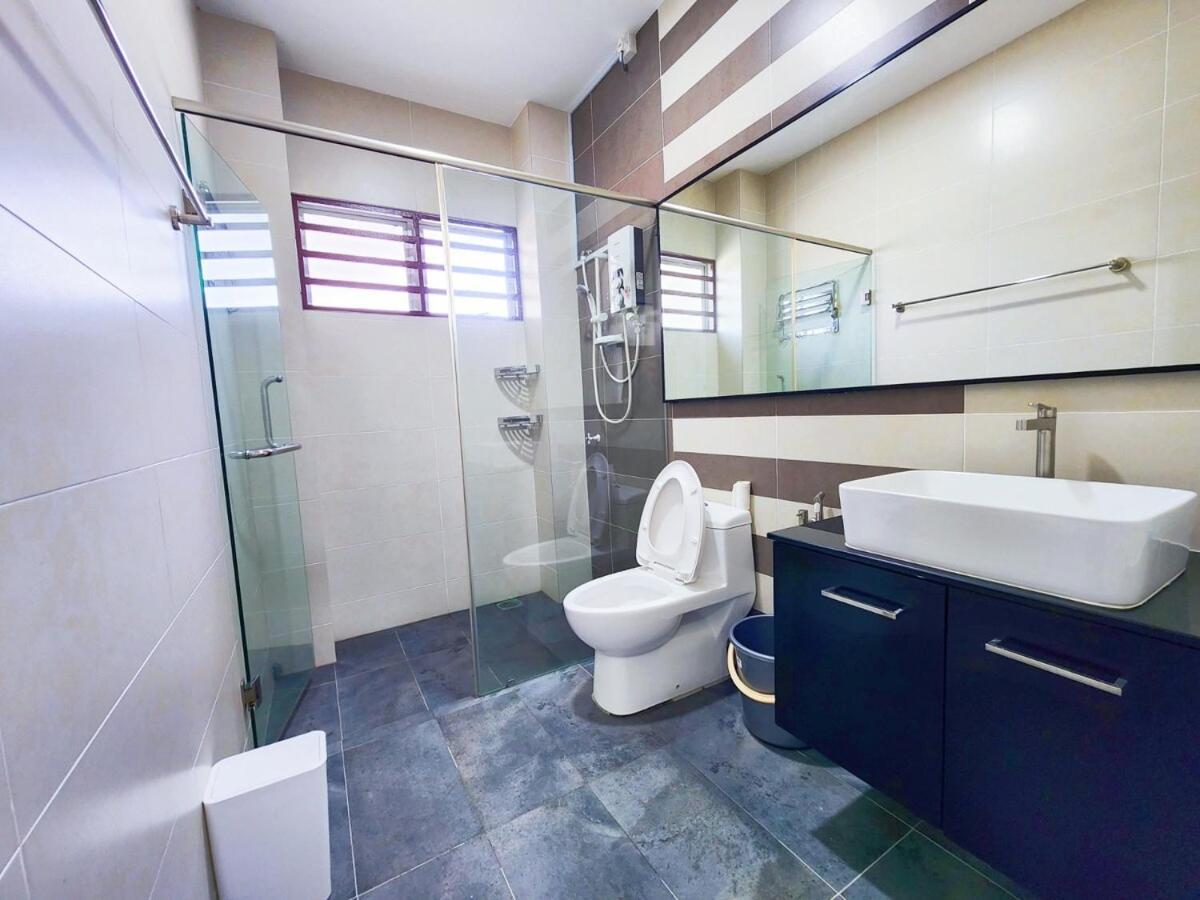 30 Bercham Double-storey